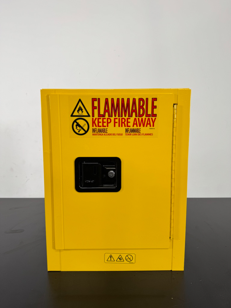 Image of Uline 4. Gal Flammable Liquid Storage Cabinet